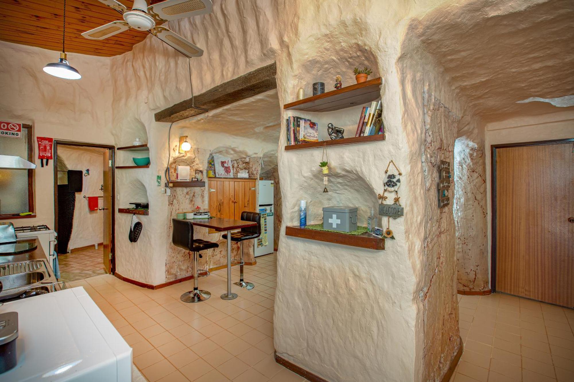 Vila Dinky Di'S Dugout Coober Pedy Exteriér fotografie