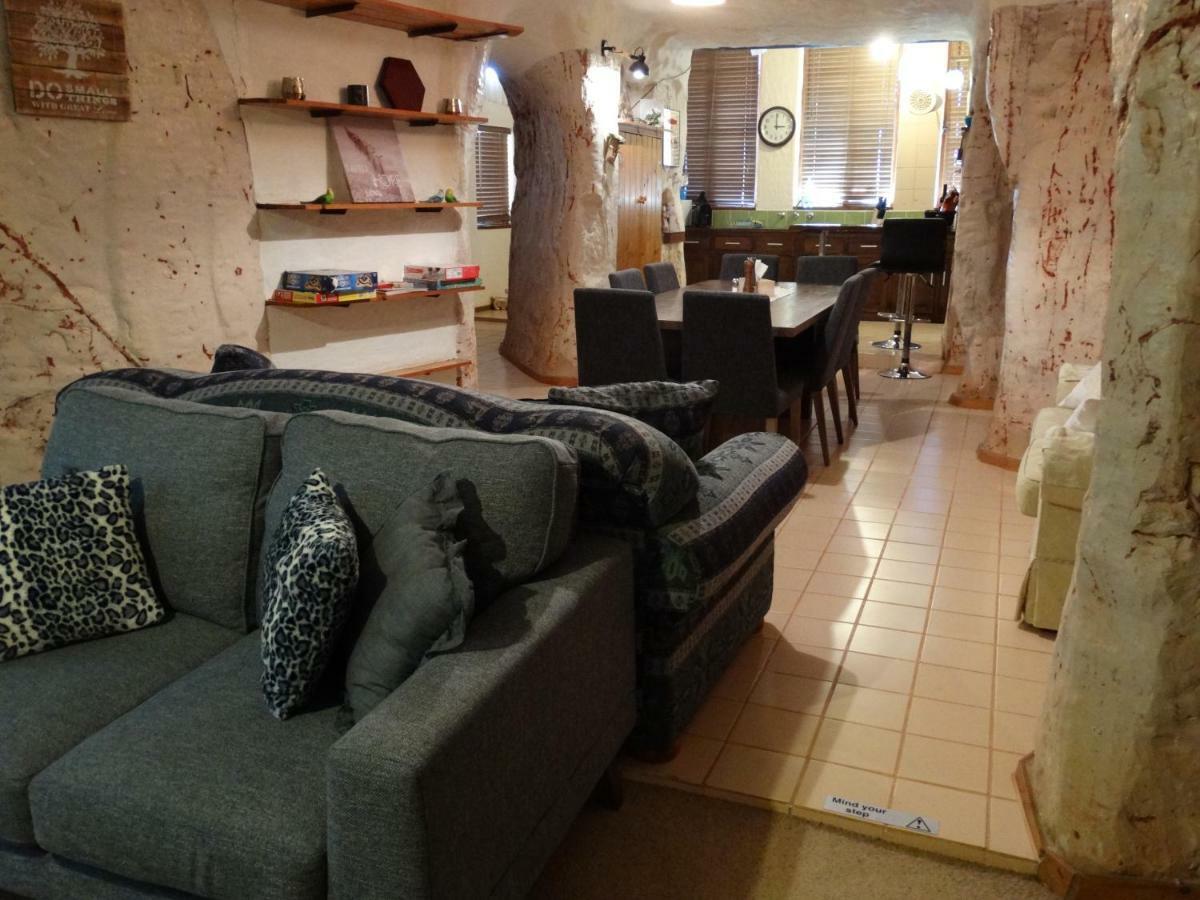 Vila Dinky Di'S Dugout Coober Pedy Exteriér fotografie